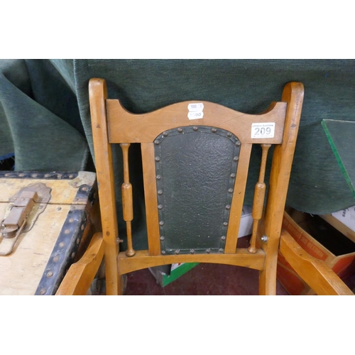 209 - Folding child's chair