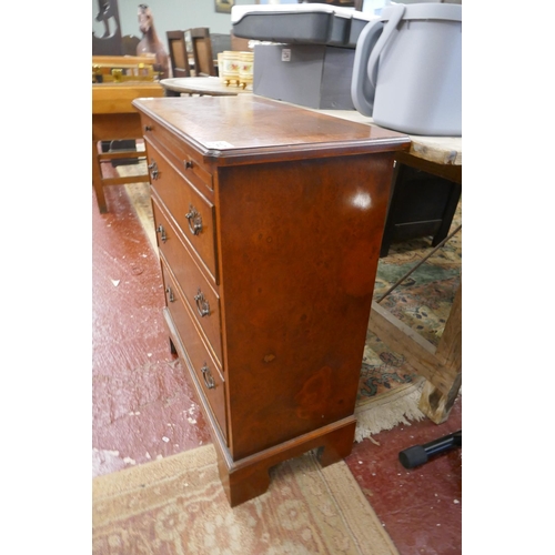 242 - Burr elm bachelors chest - Approx W: 62cm D: 31cm H: 72cm