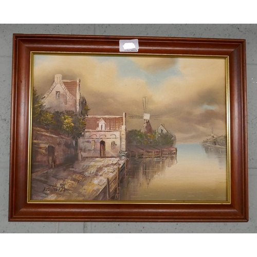 285 - Oil on canvas coastal scene - Approx. IS: 39m x 29cm