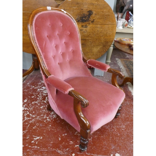 347 - Victorian button back armchair