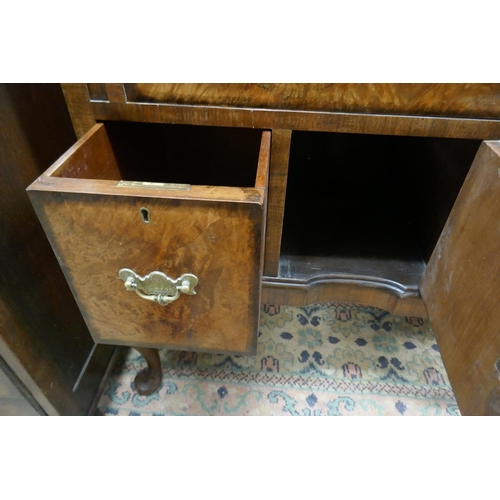 353 - Mahogany & walnut bureau - Approx W: 76cm D: 44cm H: 103cm