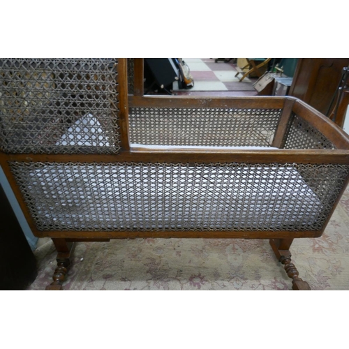 359 - Antique bergère crib