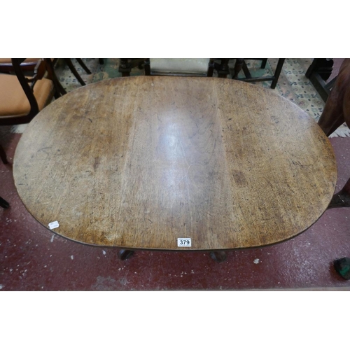 379 - Late 18thC tilt top loo table