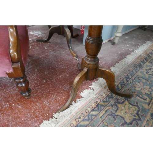 382 - Antique oak tripod table