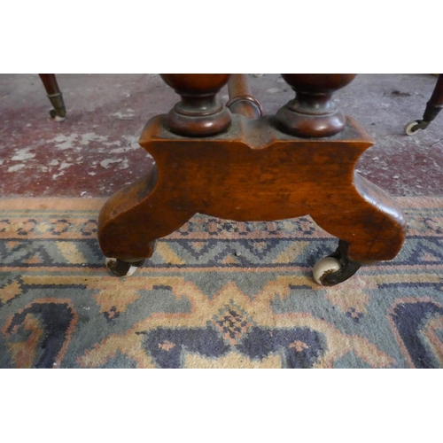 388 - Mahogany Sutherland table