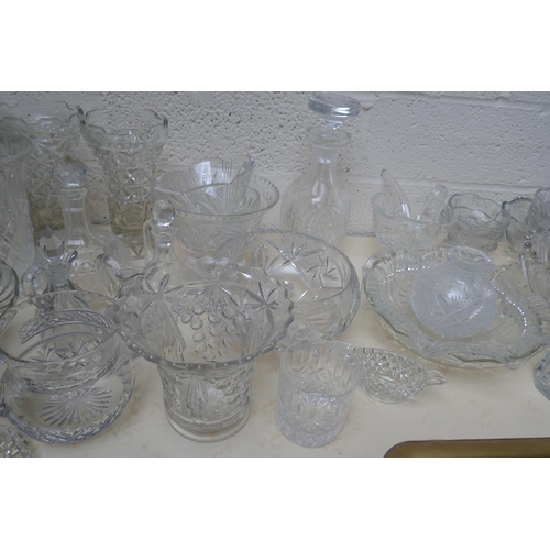 408 - Large collection of glass