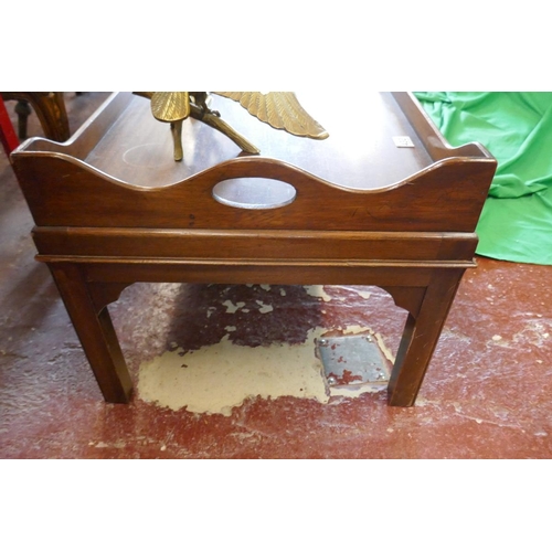 430 - Butlers tray coffee table - Approx L: 124cm W: 51cm H: 42cm