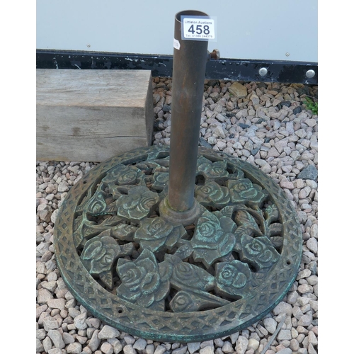 458 - Cast iron parasol base