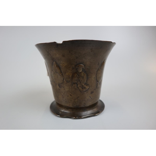 63 - 17thC bronze mortar with pestle