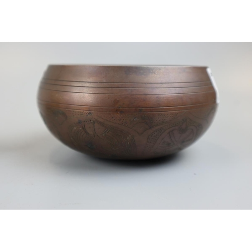 64 - Bronze bowl and collection of brass