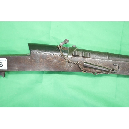 76 - Antique matchlock gun