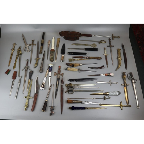 94 - Collection of knives, letter openers etc