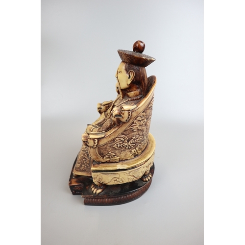 140 - Chinese figure of seated gentleman - Approx height 27cm