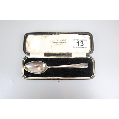 13 - Set of 6 cased hallmarked silver spoons together with single cased hallmarked silver spoon