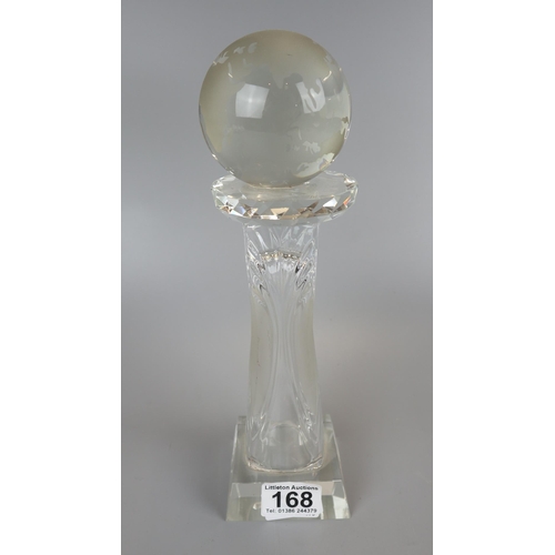 168 - Glass Ironman award - Approx. H: 29cm