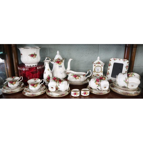 169 - Collection of Royal Albert Old Country Roses