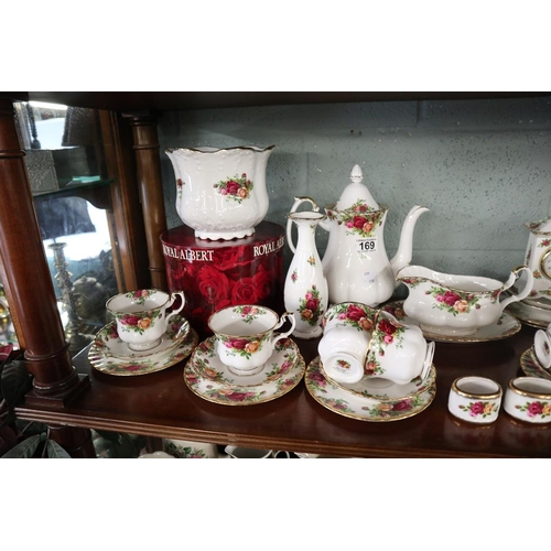 169 - Collection of Royal Albert Old Country Roses