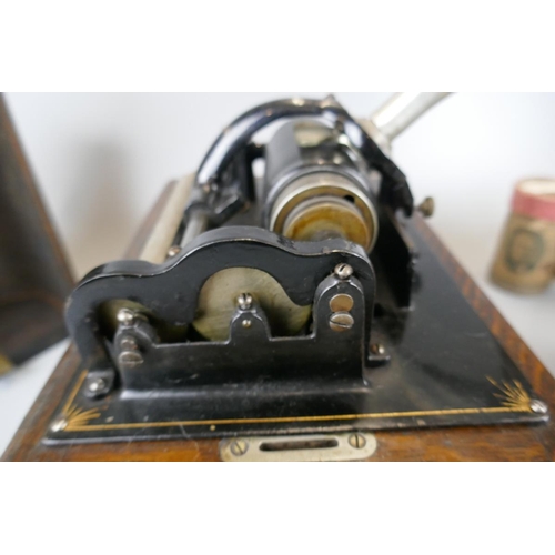 214 - Edison Standard Phonograph in working order with 10 Edison records