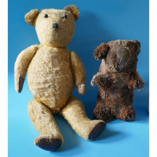 221 - Two old teddy bears