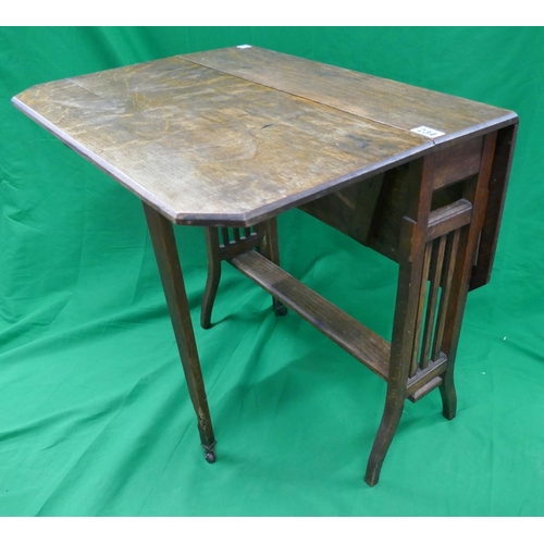 234 - Oak Sutherland table