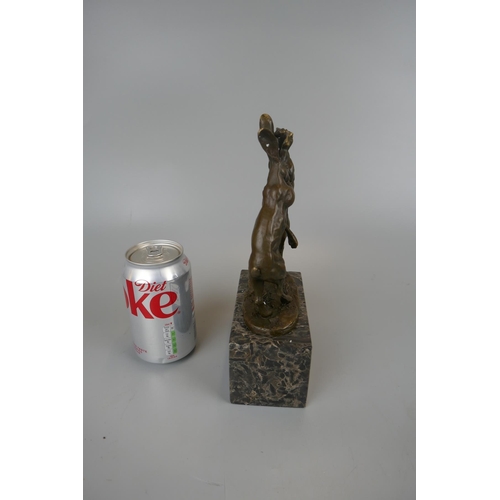 275 - Bronze boxing hares on marble - Approx height 24cm