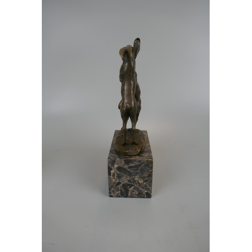 275 - Bronze boxing hares on marble - Approx height 24cm