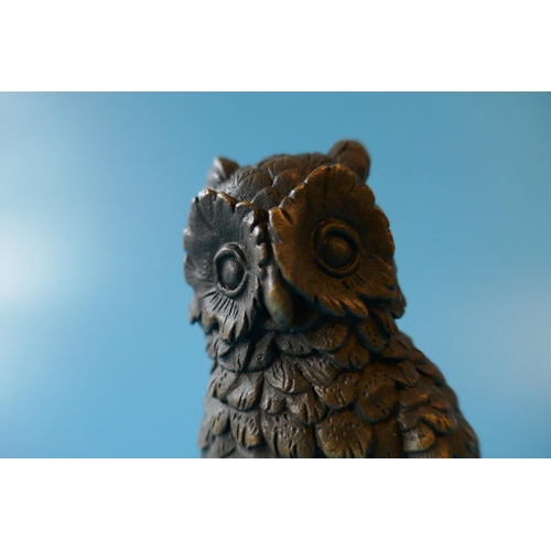 279 - Small owl bronze on marble base - Approx height 15cm