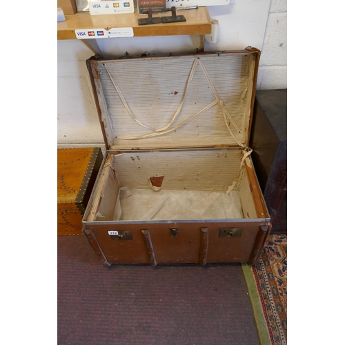 312 - Vintage travelling trunk