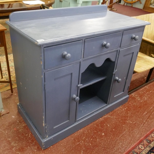 352 - Painted sideboard - Approx size W: 110cm D: 53cm H: 90cm