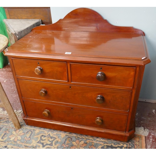 366 - Victorian mahogany chest of drawers - Approx size W: 103cm D: 53cm H: 93cm