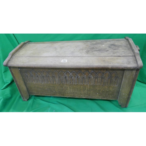 442 - Oak coffer - Approx size W: 105cm D: 48cm H: 49cm