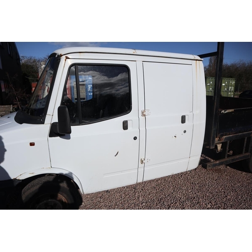 470 - Sold as seen - LDV Convey crew cab tipper - Short twin wheel base, original 65,000 miles - 5 speed m... 