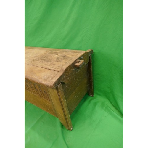 442 - Oak coffer - Approx size W: 105cm D: 48cm H: 49cm