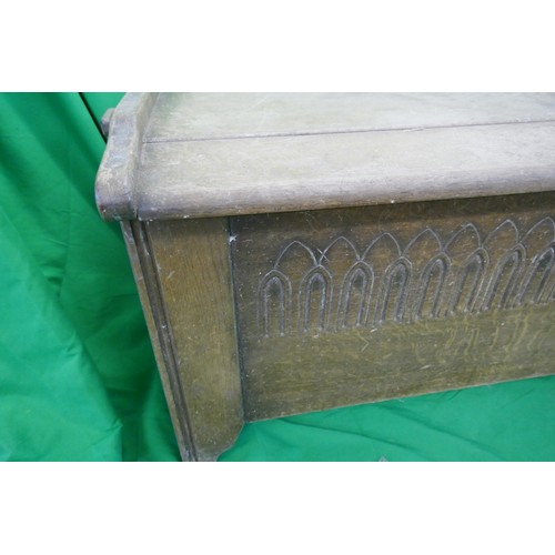 442 - Oak coffer - Approx size W: 105cm D: 48cm H: 49cm