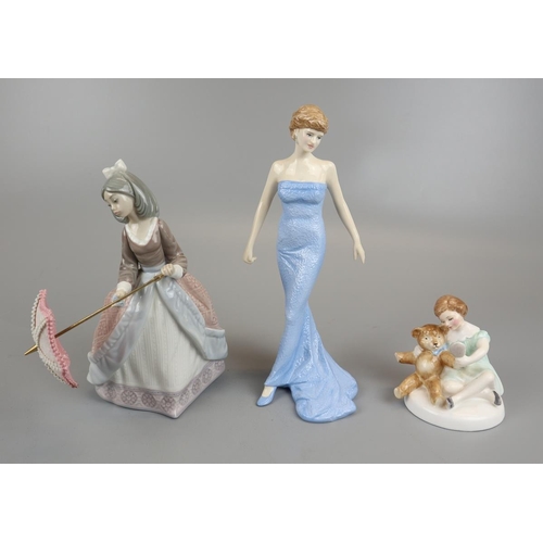 109 - 2 Royal Doulton figures to include Diana Princess of Wales and a Lladro figure