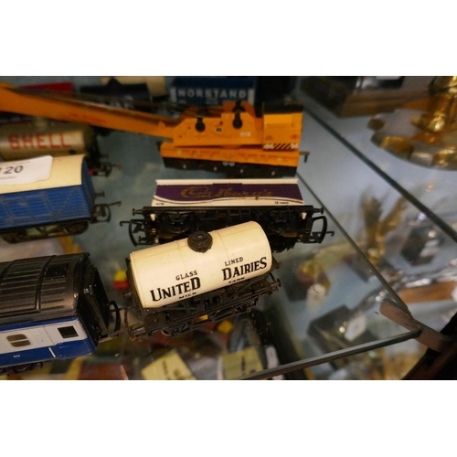 120 - OO gauge wagons, coach and crane set