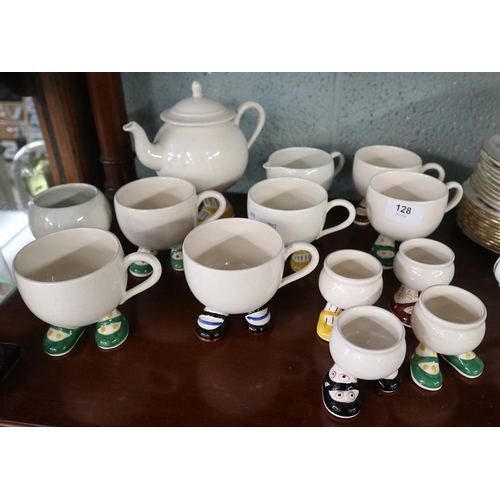 128 - Carltonware tea set