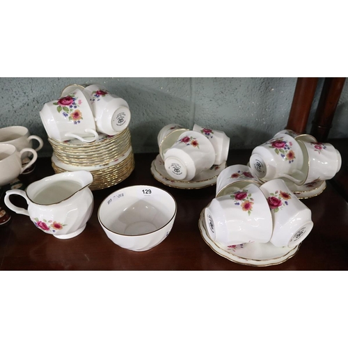 129 - 12 place tea service Summer Rose by Royal Victoria