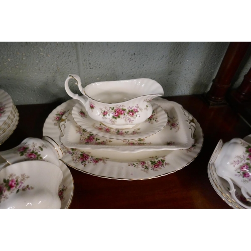 133 - Royal Albert Lavender Rose pattern dinner/tea service - 50 piece