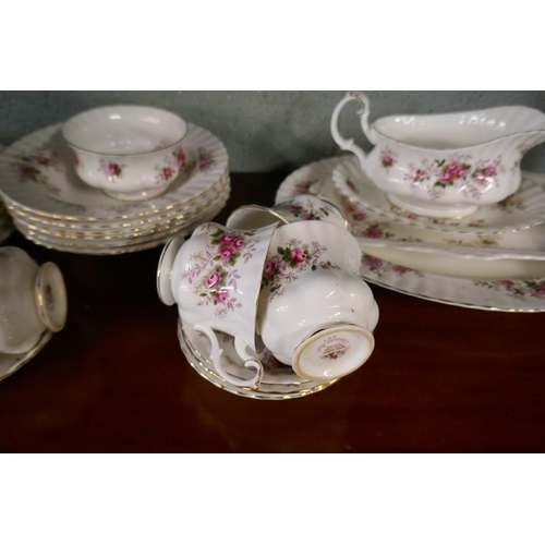 133 - Royal Albert Lavender Rose pattern dinner/tea service - 50 piece