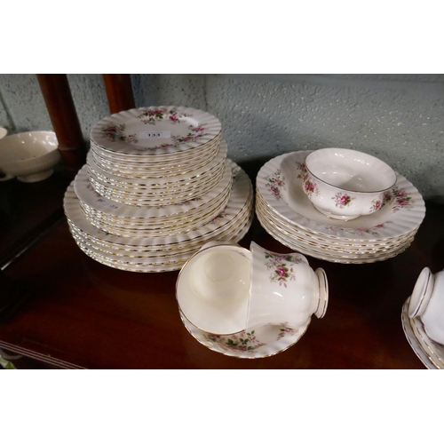 133 - Royal Albert Lavender Rose pattern dinner/tea service - 50 piece