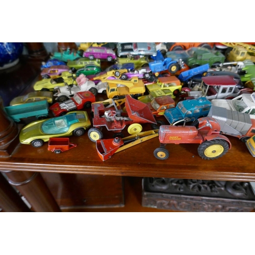 137 - Large collection of diecast cars