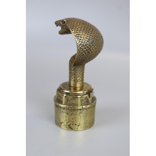 164 - Brass cobra head mascot radiator cap 