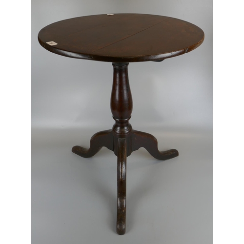 267 - Tilt top oak pedestal table