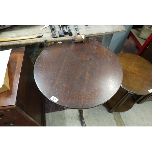 267 - Tilt top oak pedestal table