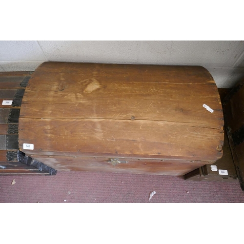 367 - Dome top trunk