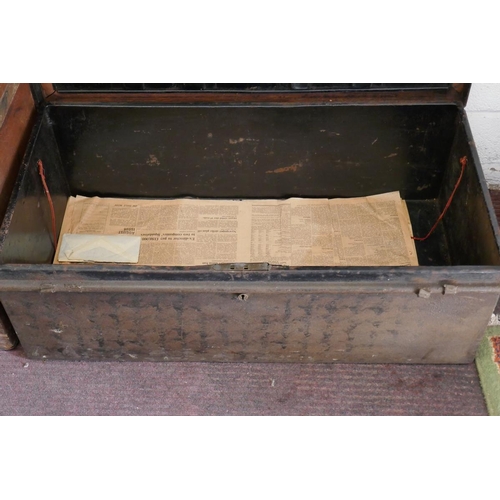 368 - Late 19thC Sea-Captains trunk