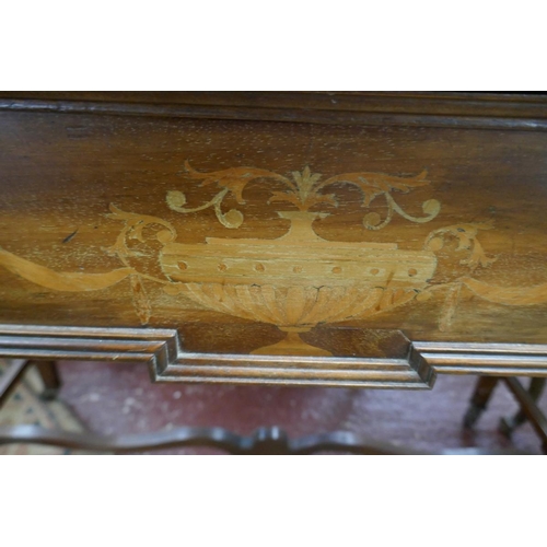 399 - Mahogany dressing table with marquetry inlay - Approx size: W: 107cm D: 52cm H: 97cm