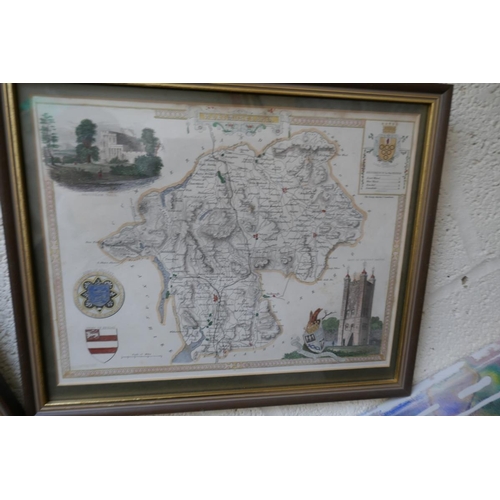 457 - Collection of framed maps