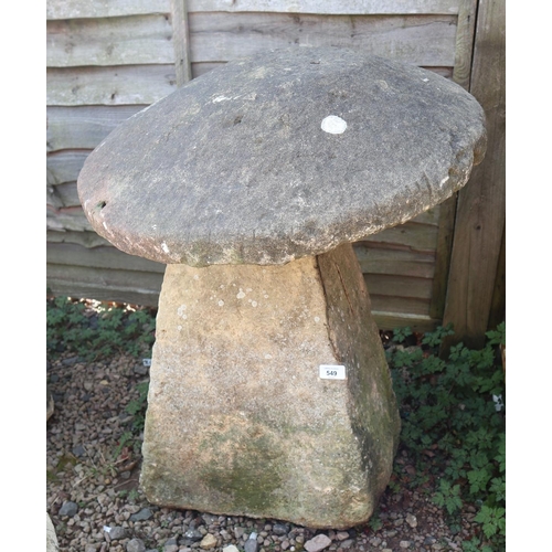 549 - Large antique Cotswold stone staddle stone